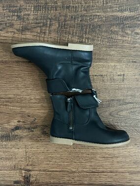 Old Navy Girls Fold Over Boots ‘Black’ (size 8T)